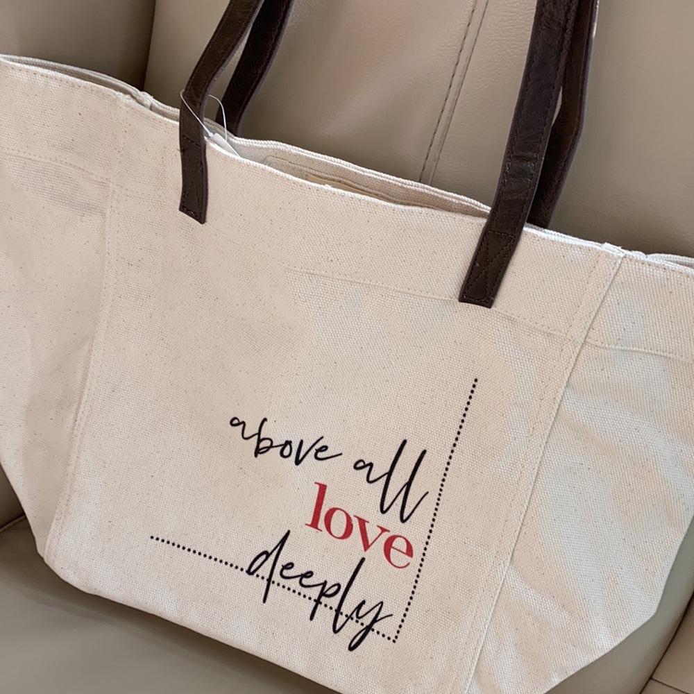 Thirty-one Market Tote, Above All Love Deeplyf